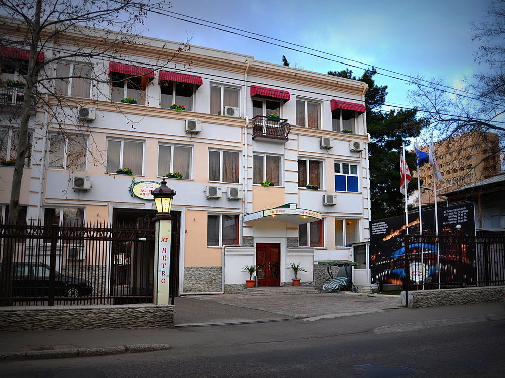 Gold Star Hotel Tbilisi Exterior foto